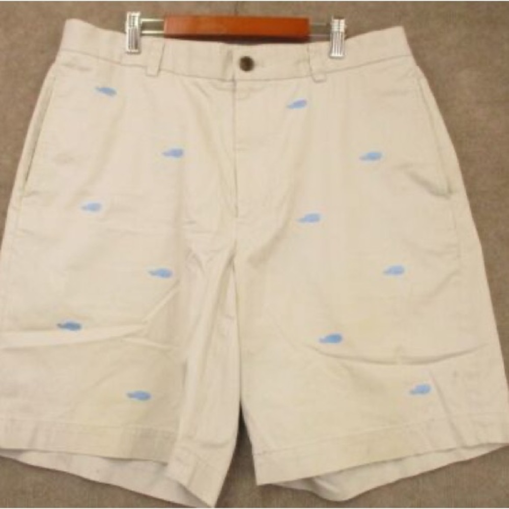 Brooks Brothers | Khaki Shorts w Embroidered Whales